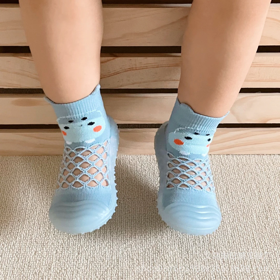 Animal Design Barefoot Socks for Babies - Image 2